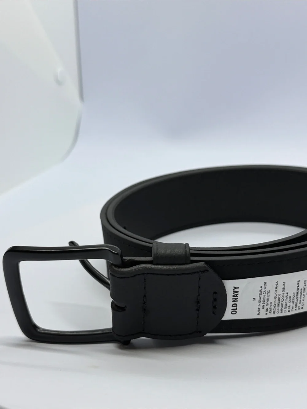 Old Navy Black Men's Smooth Leather Belt with Matte Black Buckle